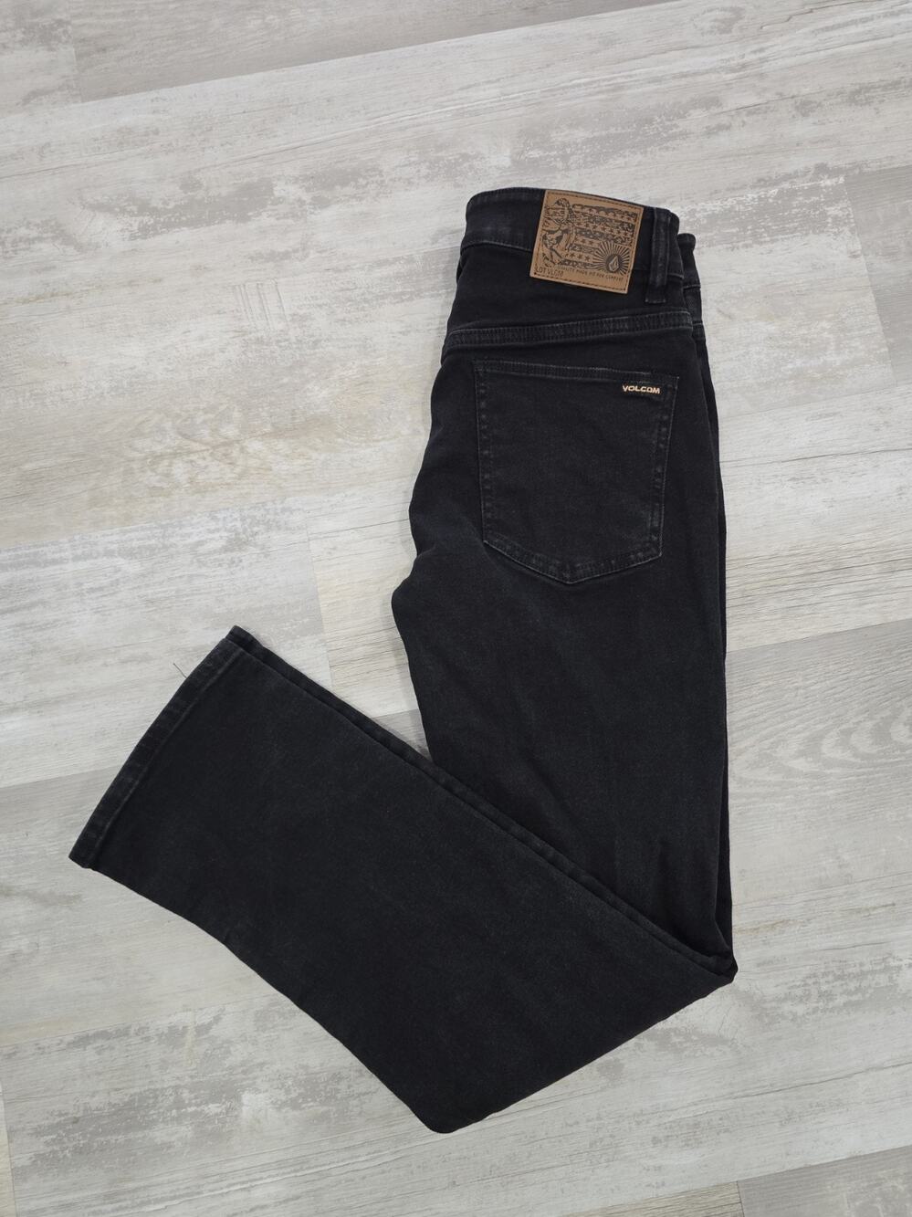 Volcom Solver Modern Straight Jeans Black Out Mens 29x30 Skate Stretch EUC